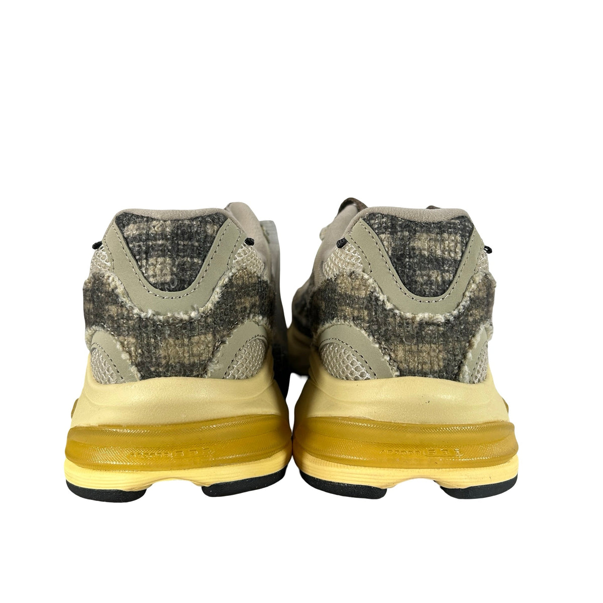 U2010JG1 New Balance 2010 Joe Freshgoods Bag Lady