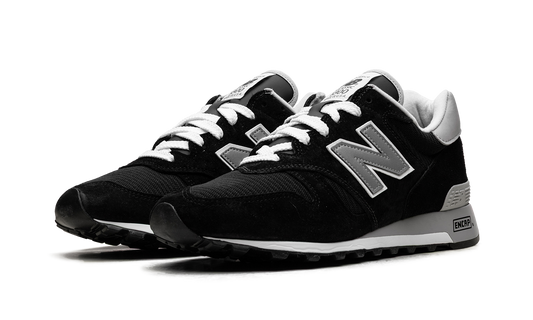 1300 "MiUSA Black" U1300BK