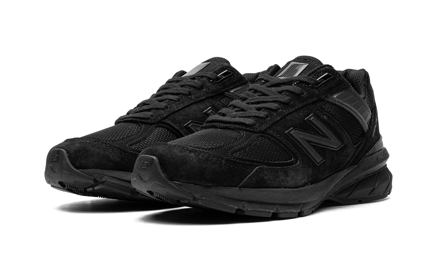 990v5 "Made in USA Triple Black" M990BB5